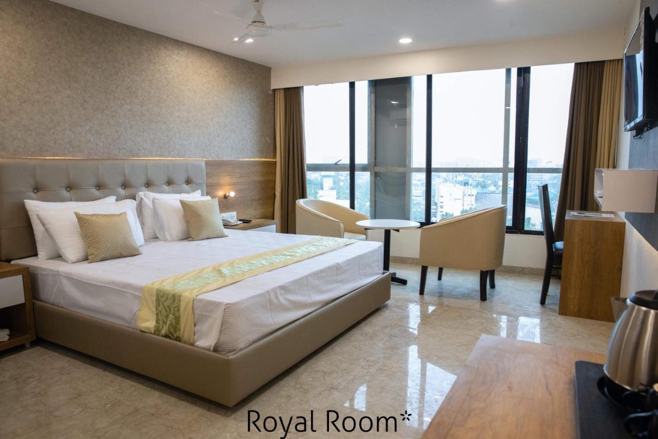 Hotel Grace Galaxy Βομβάη Εξωτερικό φωτογραφία